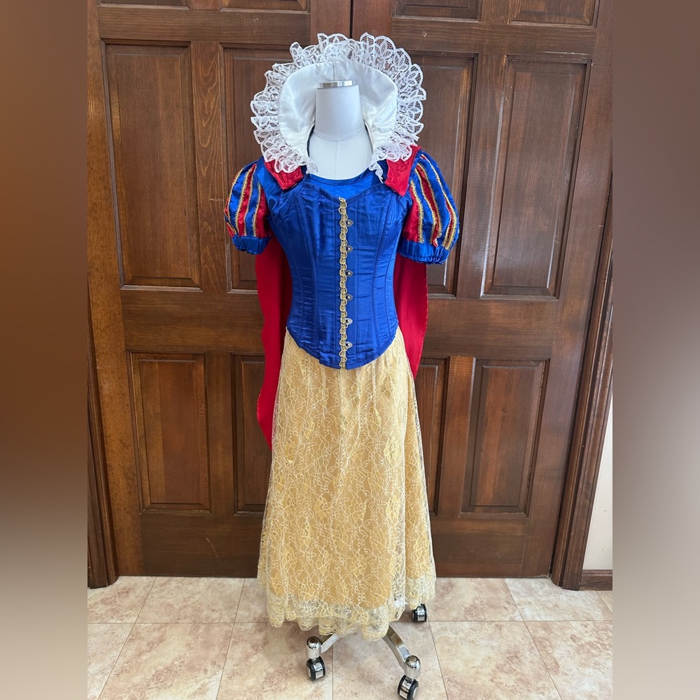 Snow White Costume Bundle